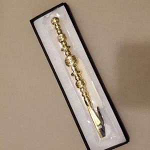 Bracelet Buddy Helper Clasp